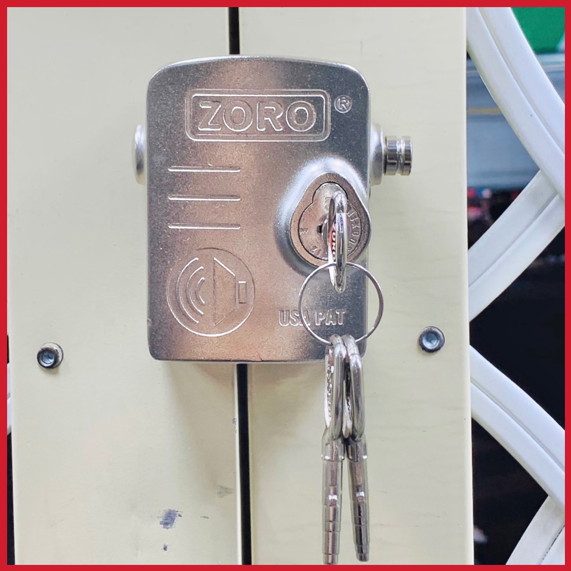 83307d969e6958370178