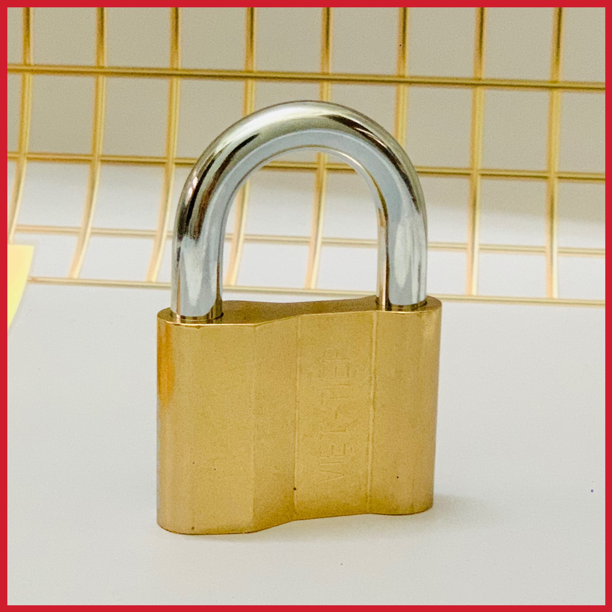 7bb768e76d12b44ced03